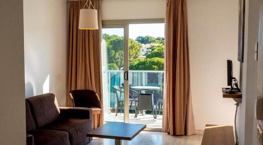 Porto Drach Aparthotel & Suites Порто Кристо Экстерьер фото