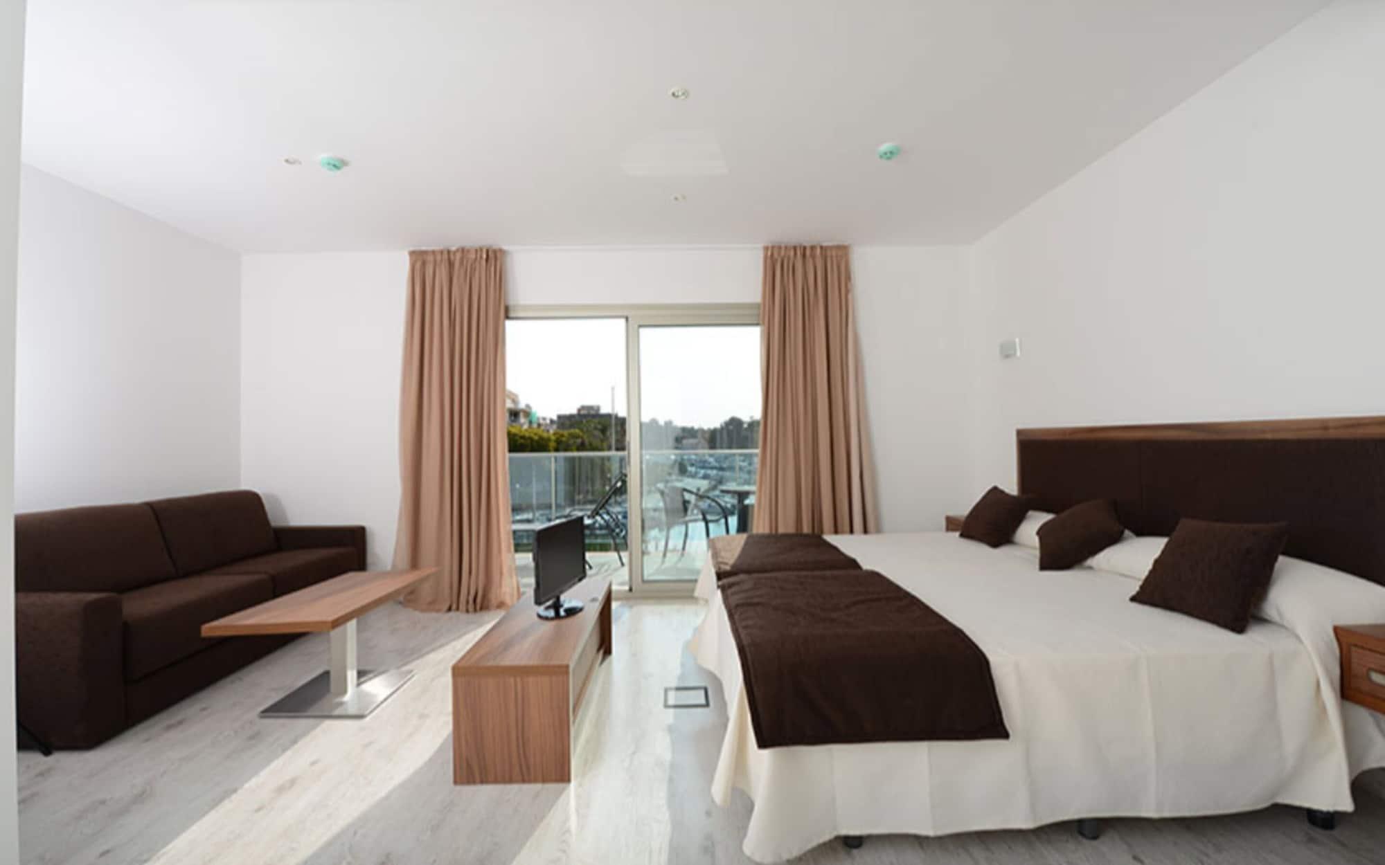 Porto Drach Aparthotel & Suites Порто Кристо Экстерьер фото