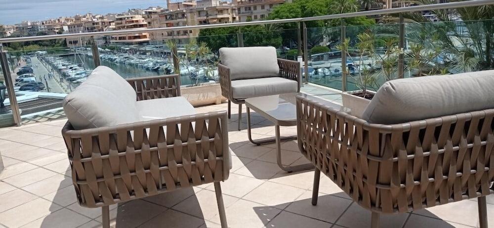Porto Drach Aparthotel & Suites Порто Кристо Экстерьер фото