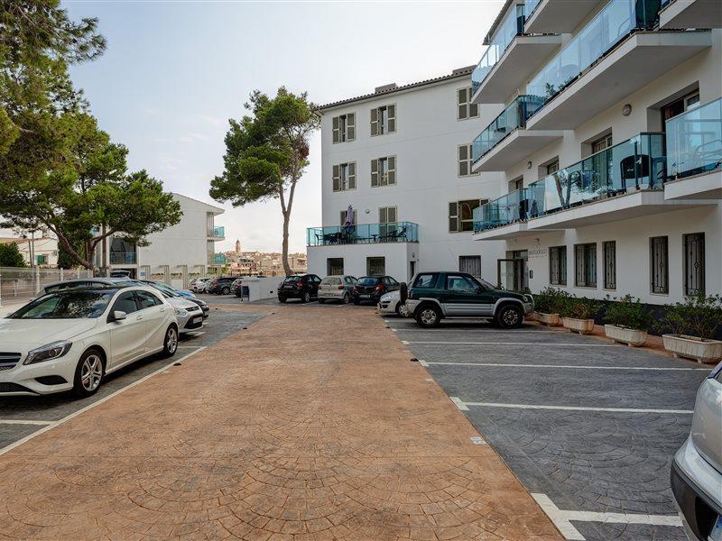 Porto Drach Aparthotel & Suites Порто Кристо Экстерьер фото